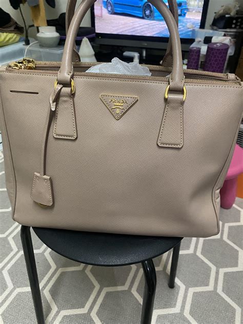 prada bn2274 aviazione|Review: Prada Saffiano Medium Double Zip Top.